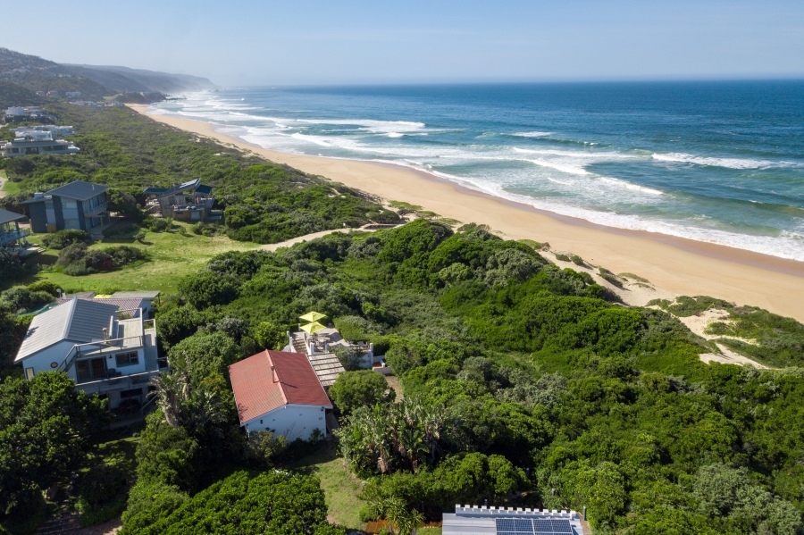 2 Bedroom Property for Sale in Keurboomstrand Western Cape